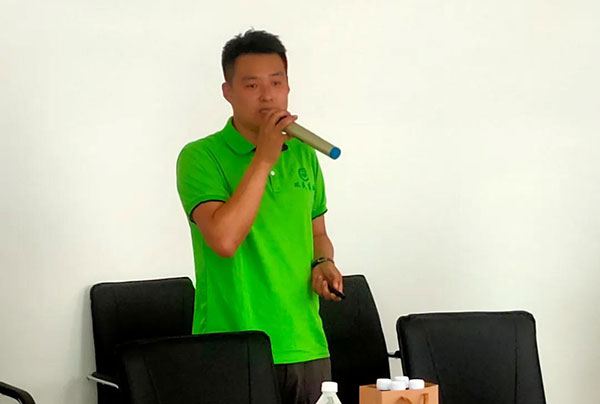 wz4444.jpg